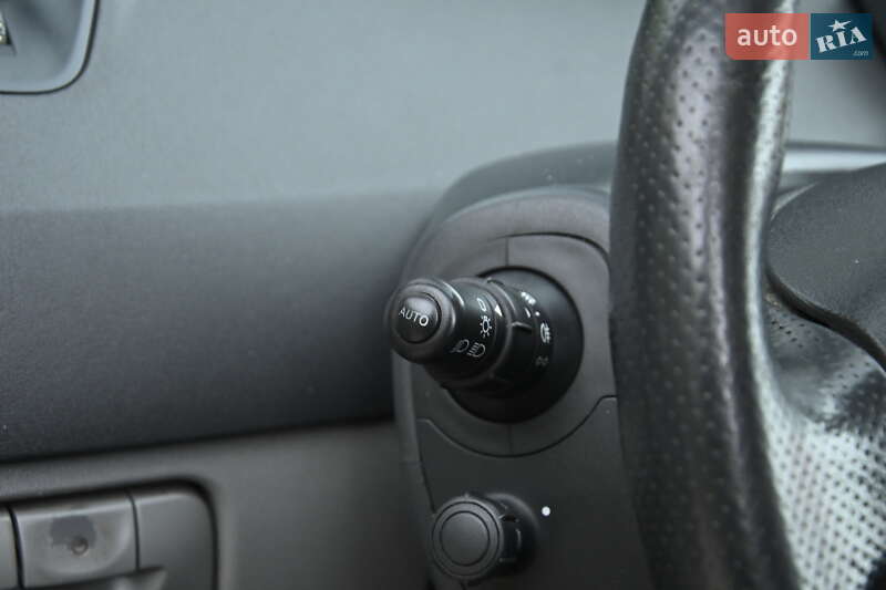 Минивэн Renault Scenic 2008 в Бердичеве фото 24 Минивэн Renault Scenic 2008 в Бердичеве