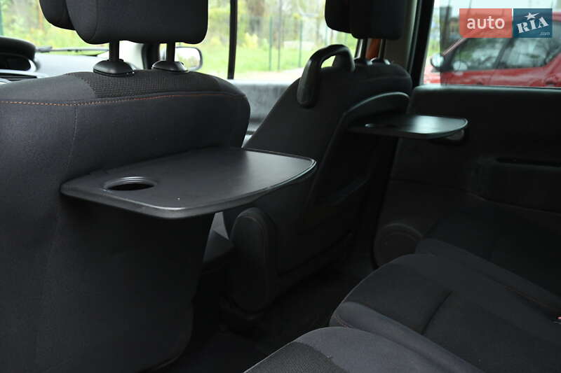 Минивэн Renault Scenic 2008 в Бердичеве фото 38 Минивэн Renault Scenic 2008 в Бердичеве