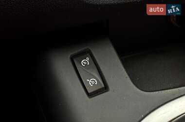 Мінівен Renault Scenic 2012 в  фото 39 Мінівен Renault Scenic 2012 в