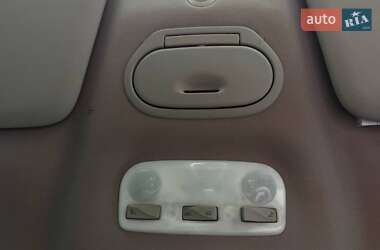 Мінівен Renault Scenic 2012 в  фото 44 Мінівен Renault Scenic 2012 в
