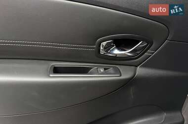 Мінівен Renault Scenic 2012 в  фото 46 Мінівен Renault Scenic 2012 в