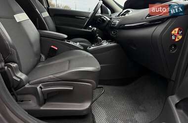 Мінівен Renault Scenic 2012 в  фото 62 Мінівен Renault Scenic 2012 в