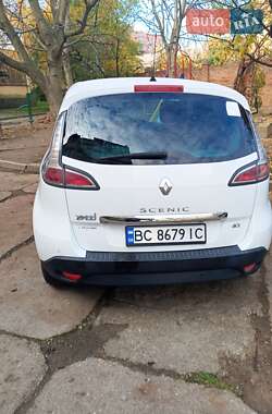Мінівен Renault Scenic 2015 в  фото 8 Мінівен Renault Scenic 2015 в