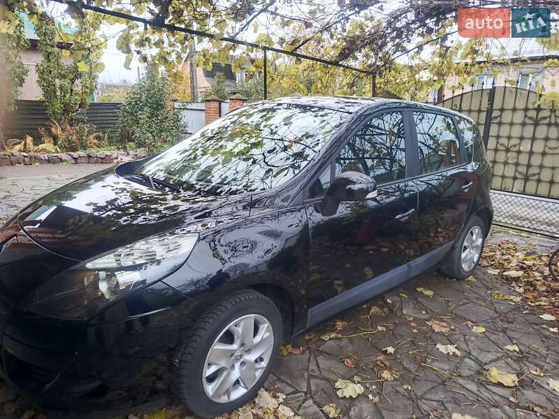 Минивэн Renault Scenic 2011 в Борзне фото 7 Минивэн Renault Scenic 2011 в Борзне