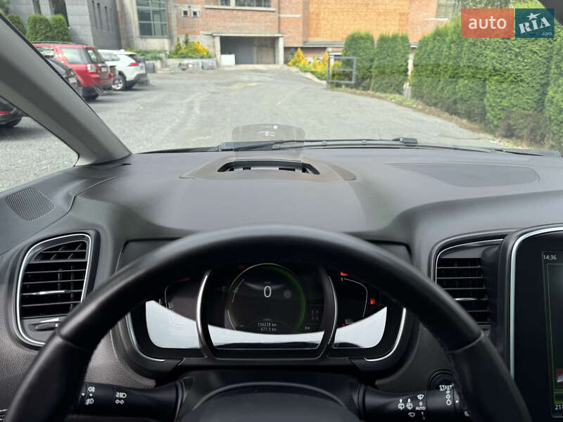Минивэн Renault Scenic 2016 в Хмельницком