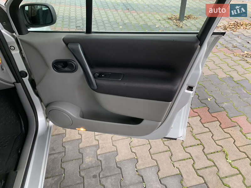 Минивэн Renault Scenic 2006 в Виннице фото 31 Минивэн Renault Scenic 2006 в Виннице