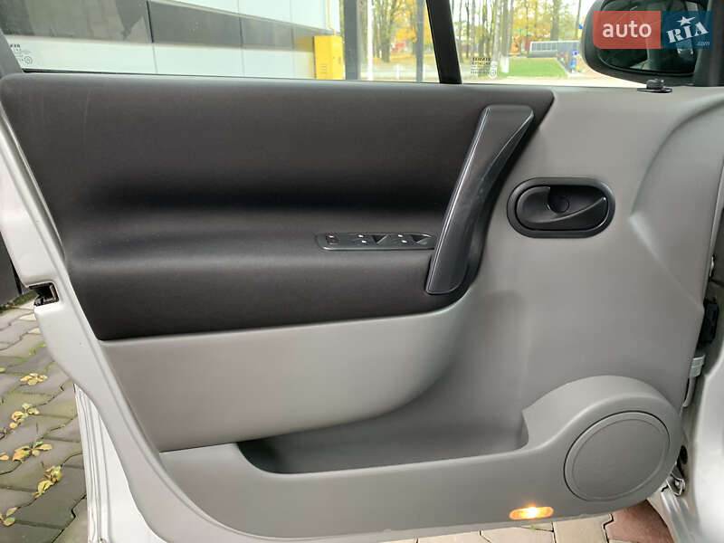 Минивэн Renault Scenic 2006 в Виннице фото 43 Минивэн Renault Scenic 2006 в Виннице