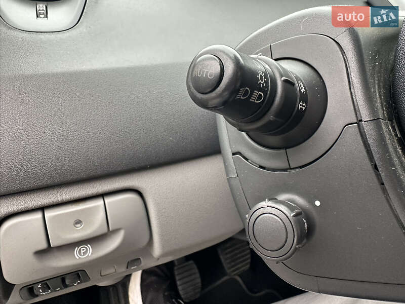 Минивэн Renault Scenic 2008 в Днепре фото 43 Минивэн Renault Scenic 2008 в Днепре