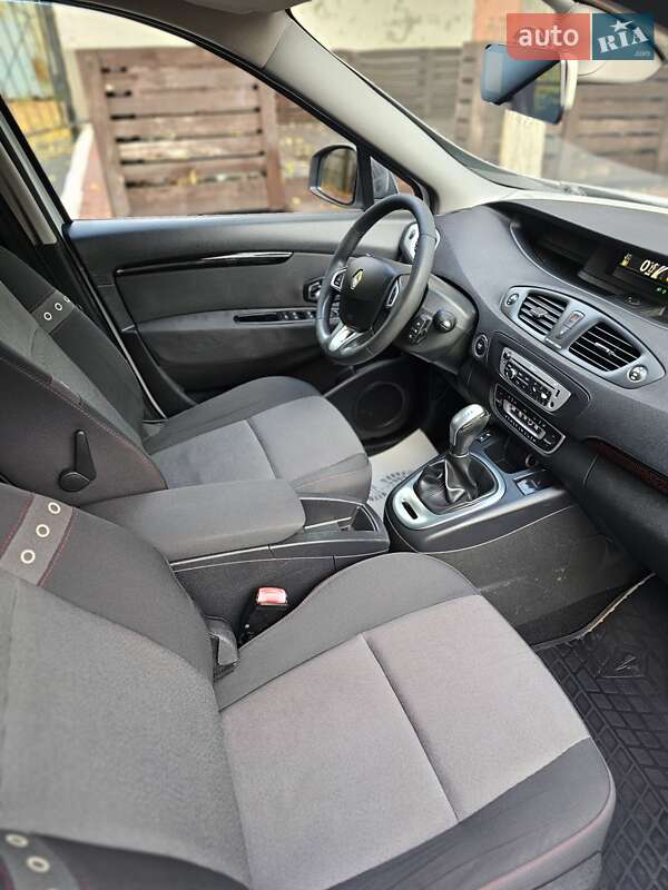 Мінівен Renault Scenic 2012 в Одесі