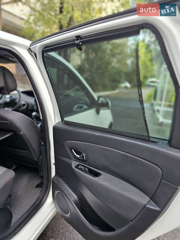 Мінівен Renault Scenic 2012 в Одесі