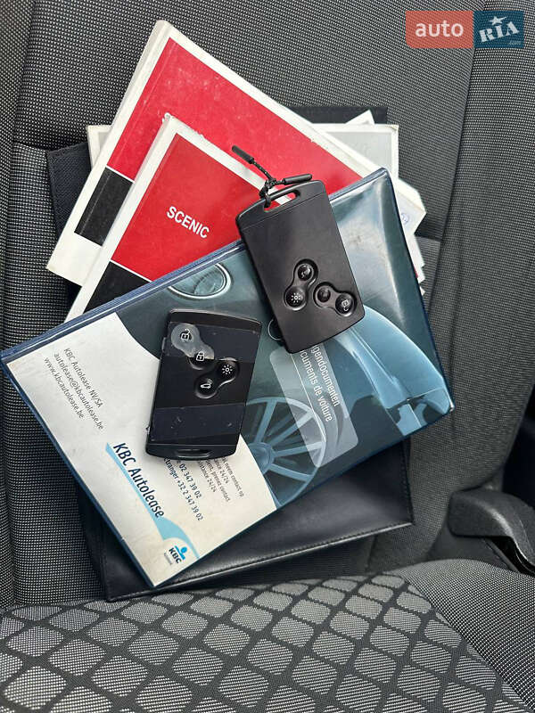 Минивэн Renault Scenic 2011 в Ивано-Франковске