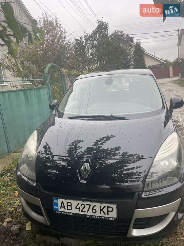 Renault Scenic 2011