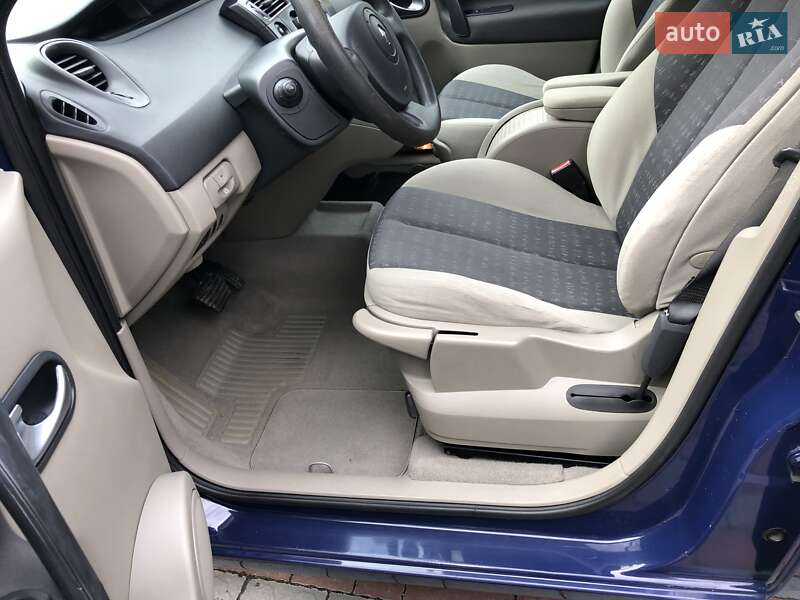 Минивэн Renault Scenic 2005 в Красилове фото 26 Минивэн Renault Scenic 2005 в Красилове