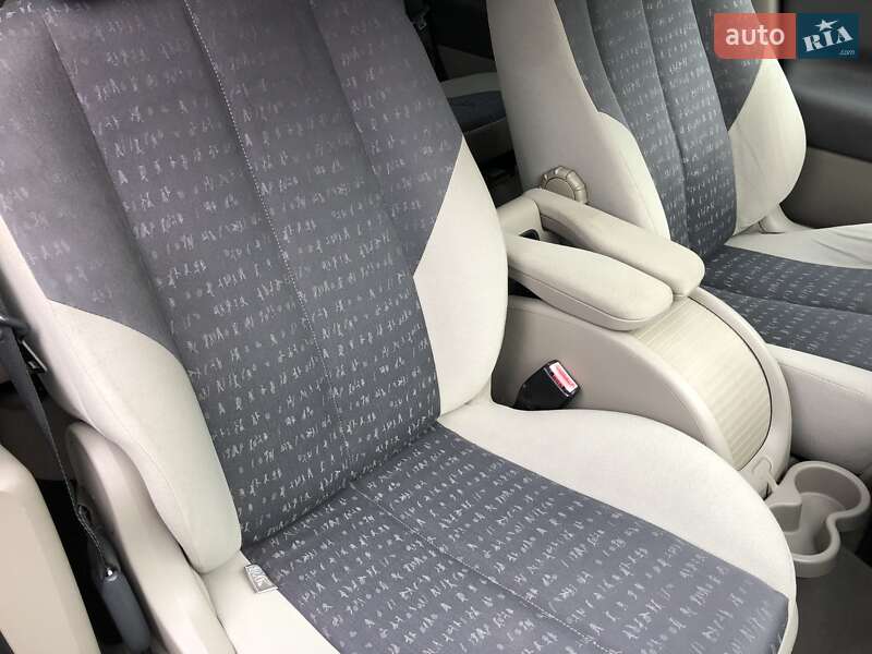 Минивэн Renault Scenic 2005 в Красилове фото 30 Минивэн Renault Scenic 2005 в Красилове