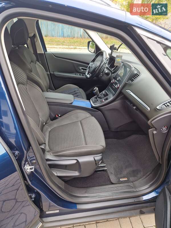 Минивэн Renault Scenic 2017 в Черкассах