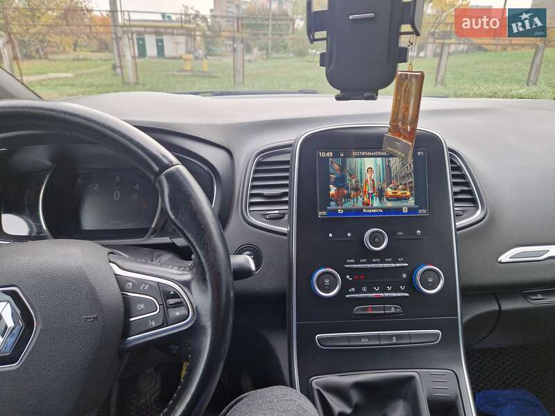 Минивэн Renault Scenic 2017 в Черкассах