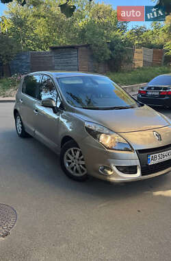 Минивэн Renault Scenic 2010 в Киеве