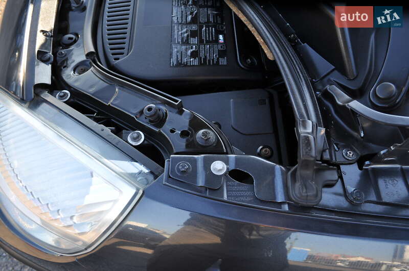 Минивэн Renault Scenic 2004 в Киеве фото 70 Минивэн Renault Scenic 2004 в Киеве