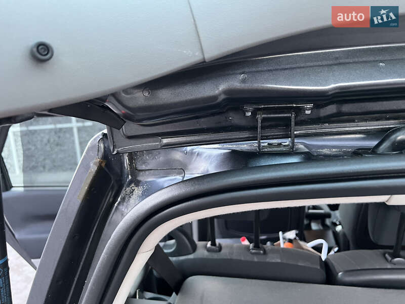 Мінівен Renault Scenic 2005 в Житомирі фото 27 Мінівен Renault Scenic 2005 в Житомирі