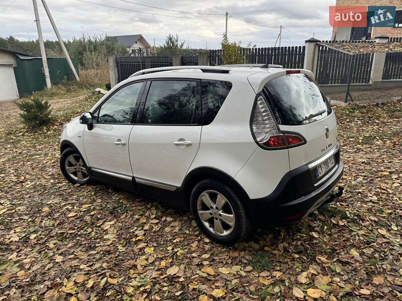 Мінівен Renault Scenic 2013 в Львові