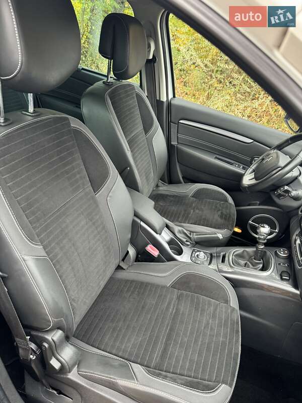 Мінівен Renault Scenic 2013 в Львові