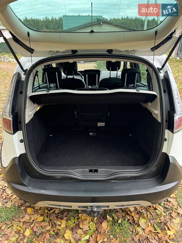 Мінівен Renault Scenic 2013 в Львові