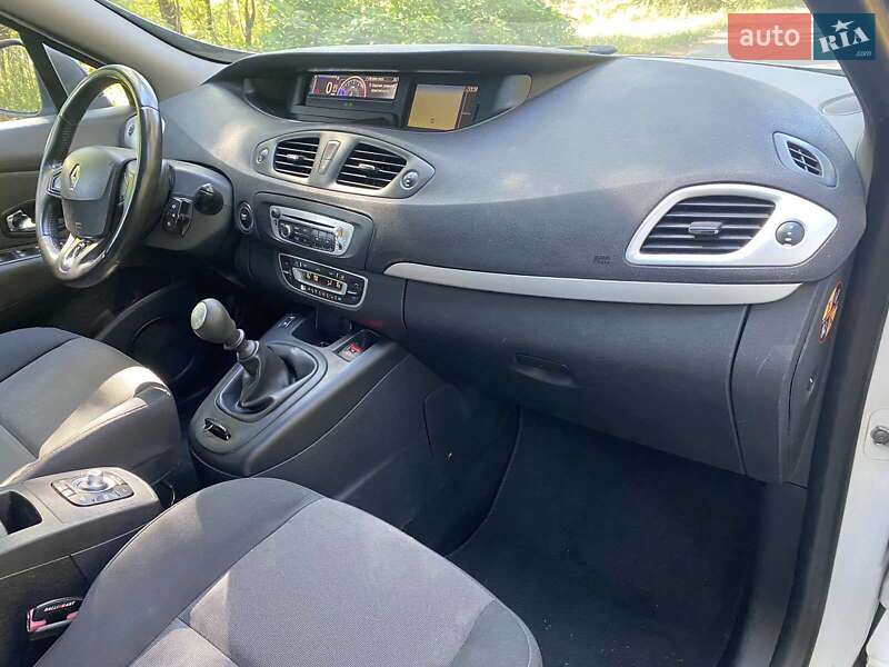 Минивэн Renault Scenic 2014 в Славуте фото 13 Минивэн Renault Scenic 2014 в Славуте