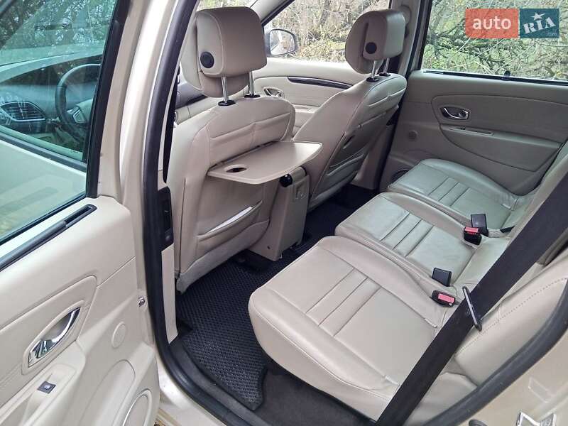 Мінівен Renault Scenic 2011 в Чернігові фото 6 Мінівен Renault Scenic 2011 в Чернігові