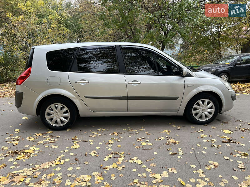 Минивэн Renault Scenic 2007 в Звягеле