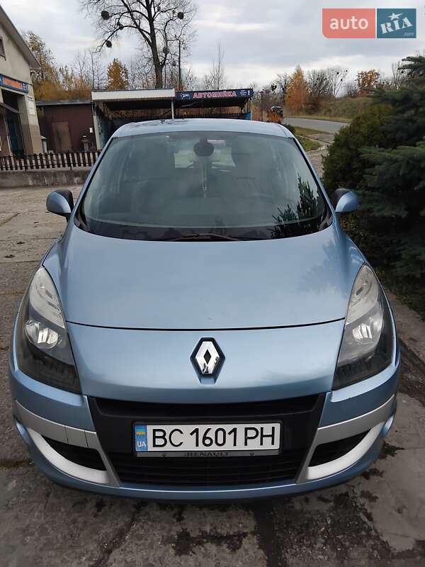 Мінівен Renault Scenic 2009 в Львові фото Мінівен Renault Scenic 2009 в Львові
