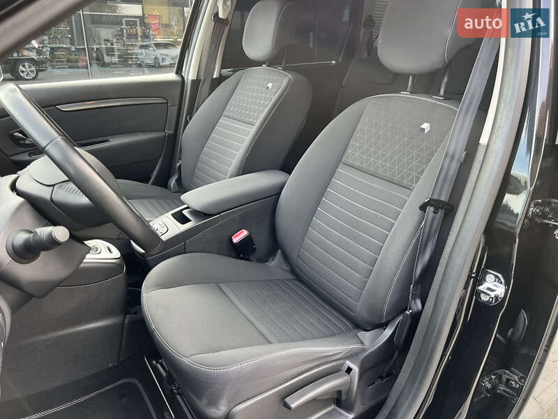 Минивэн Renault Scenic 2015 в Виннице