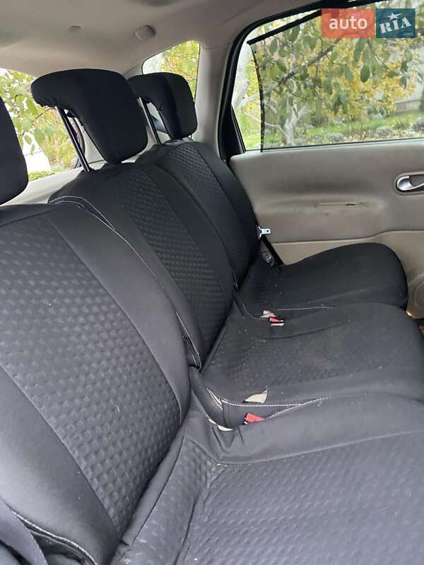 Минивэн Renault Scenic 2009 в Житомире фото 5 Минивэн Renault Scenic 2009 в Житомире