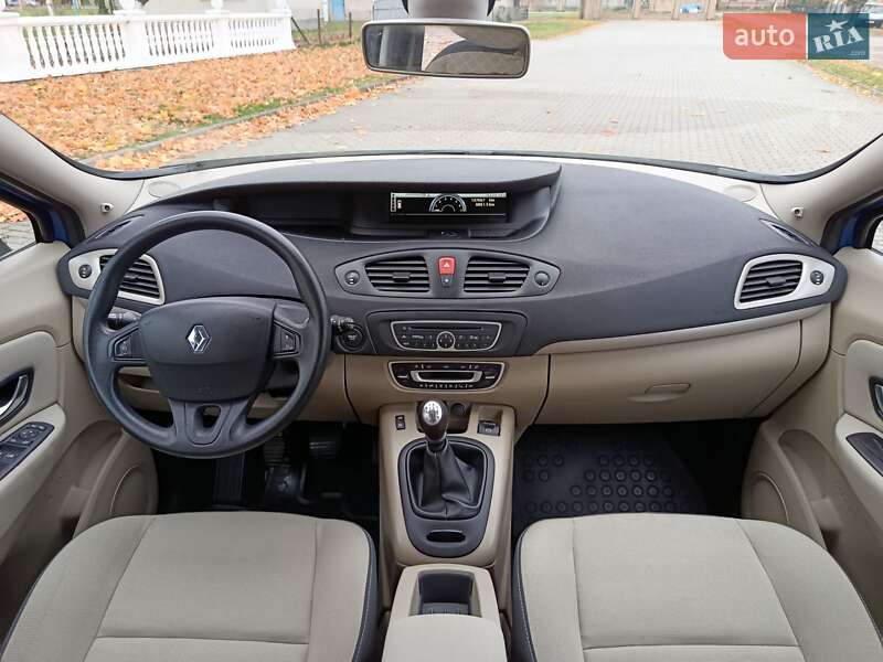 Минивэн Renault Scenic 2010 в Радивилове