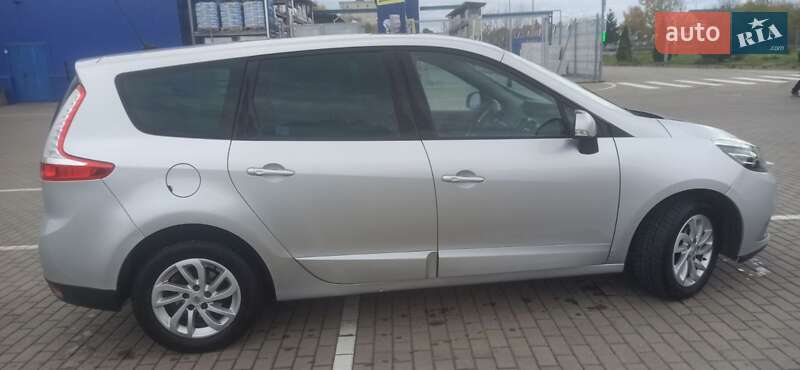 Мінівен Renault Scenic 2014 в Дубні