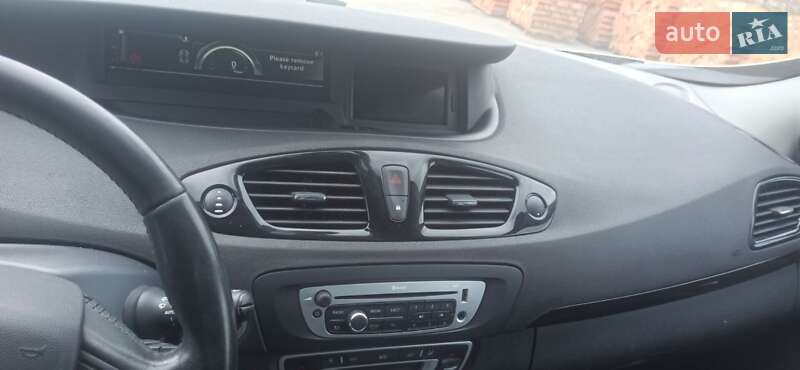 Мінівен Renault Scenic 2014 в Дубні