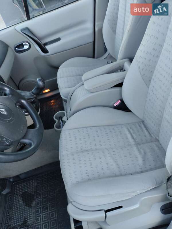 Мінівен Renault Scenic 2005 в Вінниці фото 19 Мінівен Renault Scenic 2005 в Вінниці