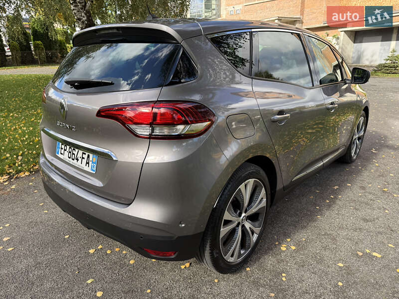Мінівен Renault Scenic 2017 в Хмельницькому