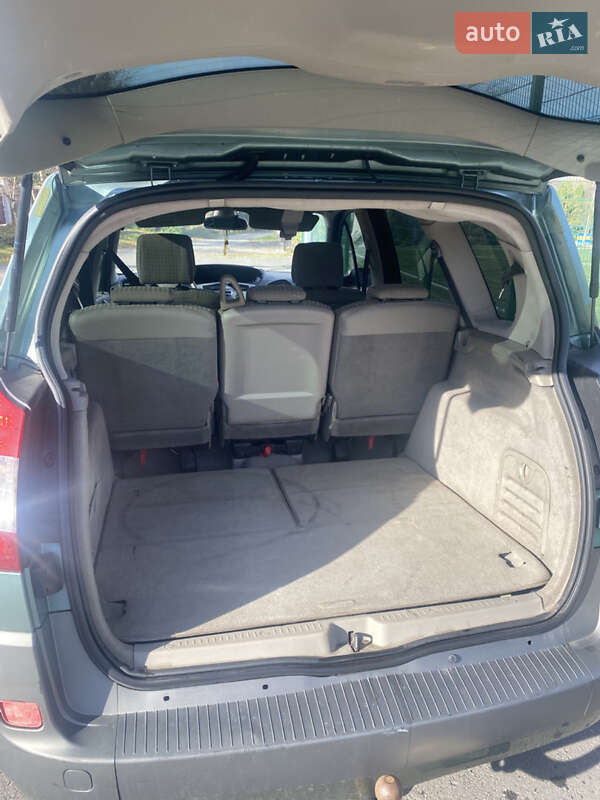 Минивэн Renault Scenic 2004 в Львове