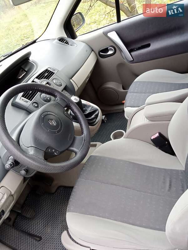 Мінівен Renault Scenic 2005 в Білій Церкві фото 16 Мінівен Renault Scenic 2005 в Білій Церкві