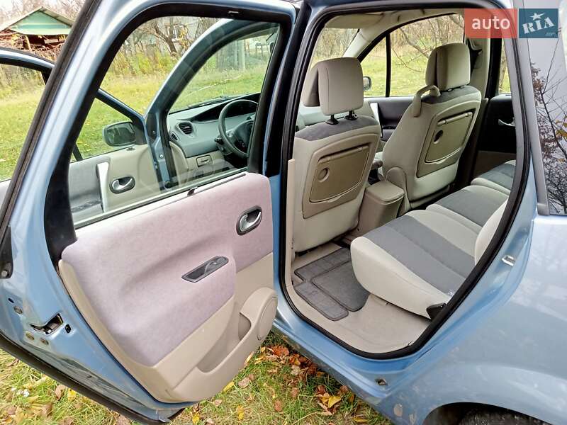 Мінівен Renault Scenic 2005 в Білій Церкві фото 28 Мінівен Renault Scenic 2005 в Білій Церкві