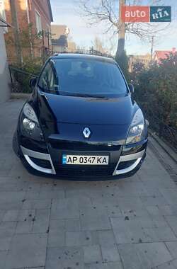 Минивэн Renault Scenic 2011 в Тернополе