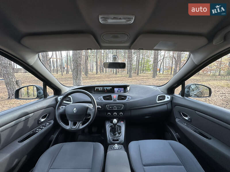 Минивэн Renault Scenic 2010 в Киеве
