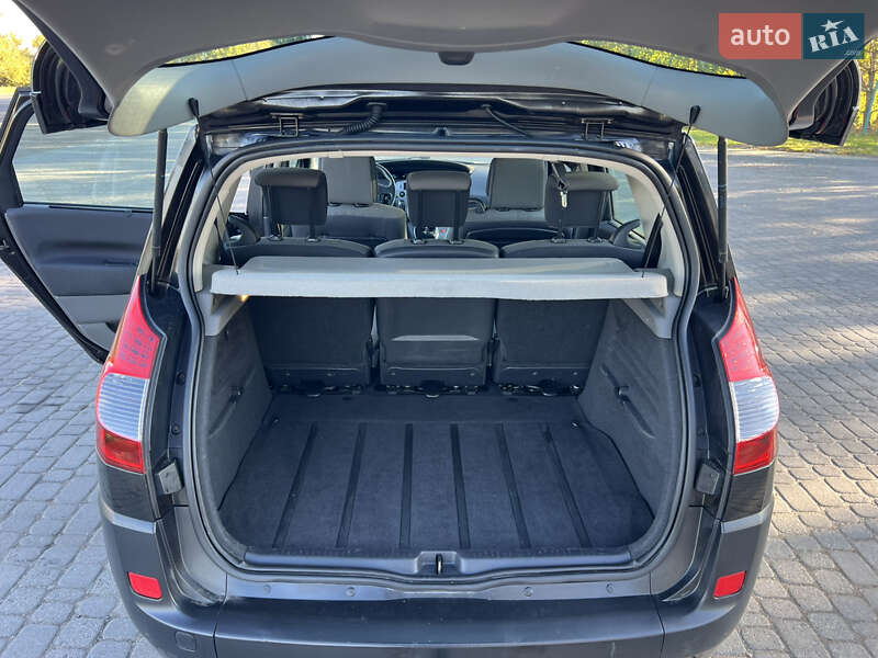 Мінівен Renault Scenic 2007 в Луцьку фото 17 Мінівен Renault Scenic 2007 в Луцьку