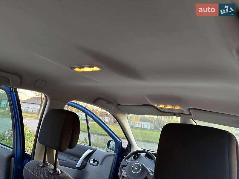 Минивэн Renault Scenic 2007 в Умани фото 28 Минивэн Renault Scenic 2007 в Умани