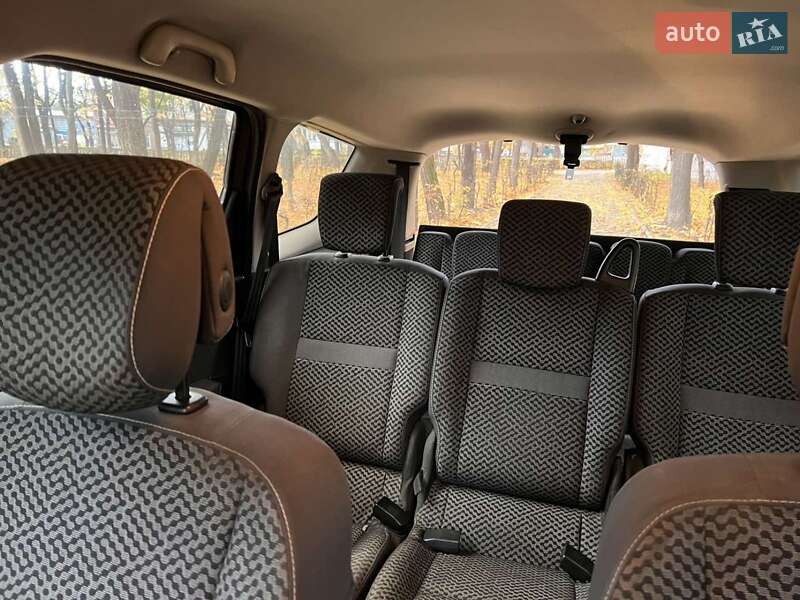 Минивэн Renault Scenic 2011 в Черновцах фото 22 Минивэн Renault Scenic 2011 в Черновцах