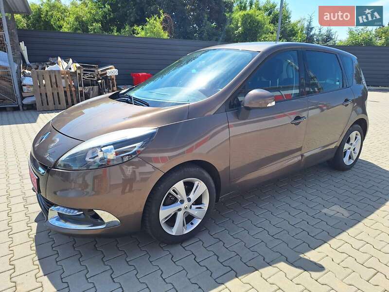 Мінівен Renault Scenic 2013 в Нововолинську