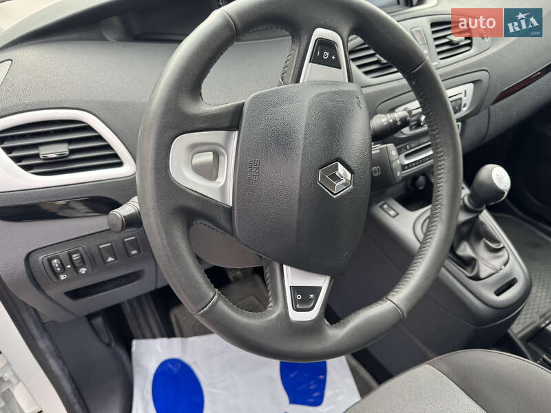 Минивэн Renault Scenic 2012 в Радивилове фото 26 Минивэн Renault Scenic 2012 в Радивилове