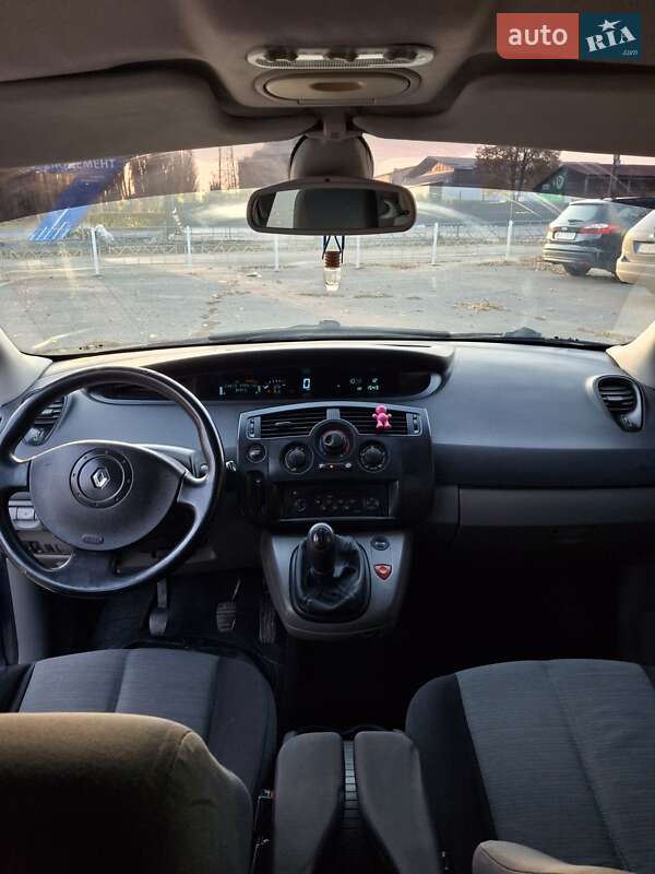 Минивэн Renault Scenic 2003 в Виннице
