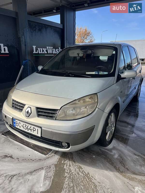 Мінівен Renault Scenic 2004 в Новояворівську