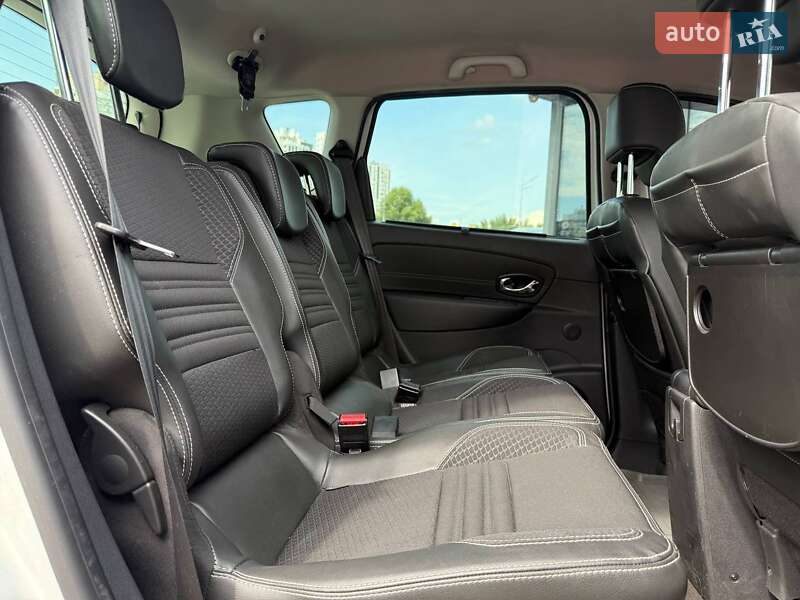 Минивэн Renault Scenic 2013 в Киеве фото 11 Минивэн Renault Scenic 2013 в Киеве